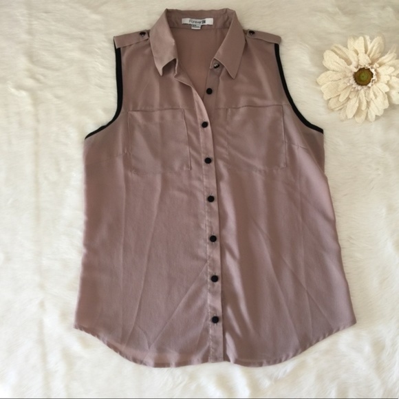 F21 Sleeveless Button Down Top - Picture 2 of 3